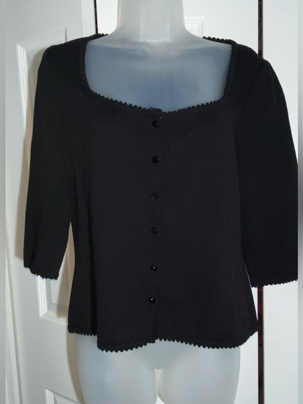 Vintage St John Knits Top 6 Black Sweater Knit Button USA 1/2 Sleeve Cardi AA19